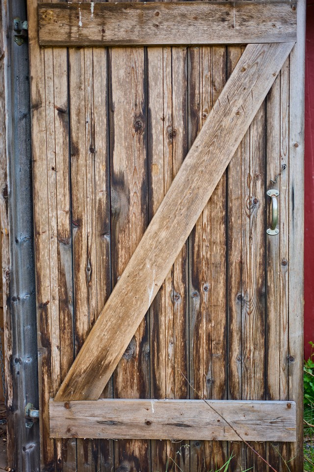 Panasonic S40mm_16w.jpg