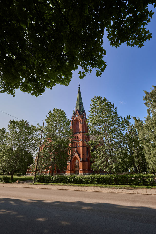 Canon RF-S 10-18mm_25w.jpg