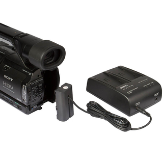 S-3602F USB-dubbelladdare, för S-8770/8972/8970