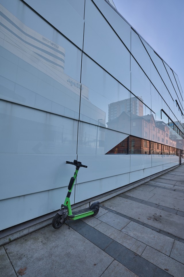 Canon EOS R6 Mark III_17w.jpg