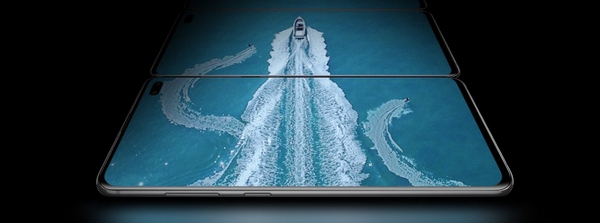 galaxy-s10_highlight_design-display.jpg