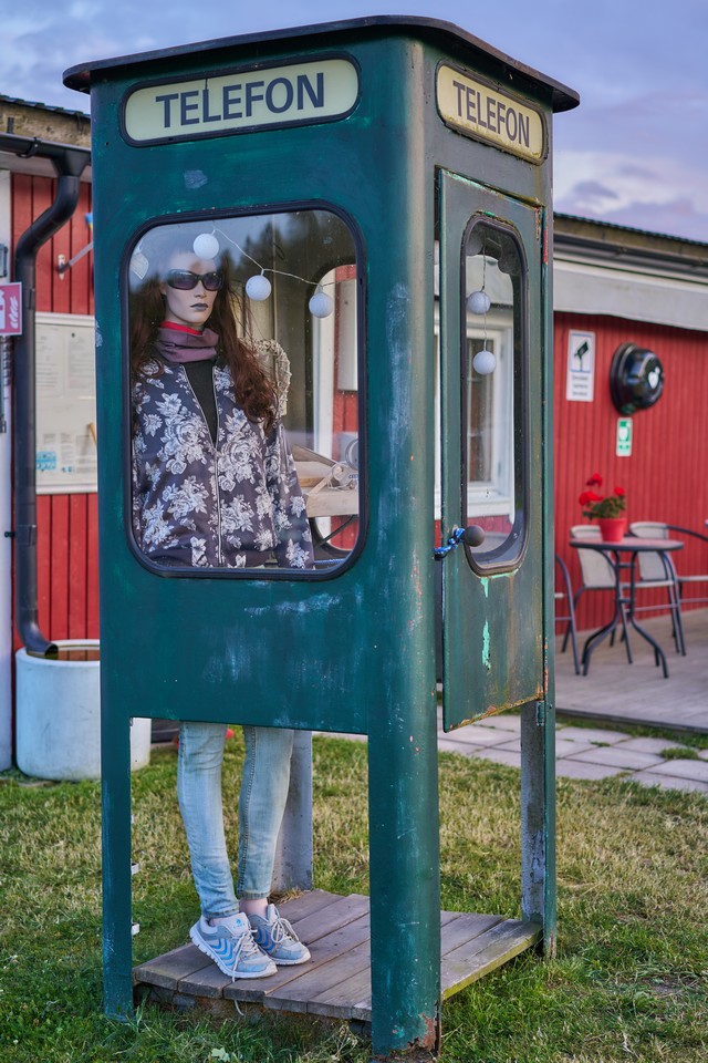 Sony FE 55mm f1.8_25w.jpg