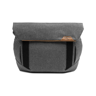 Field Pouch V2, mörkgrå
