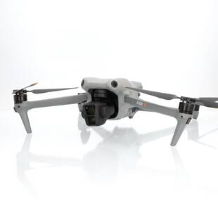 Air 3 Fly More Combo med fjärrkontroll RC 2 (begagnad)