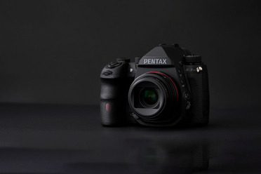 PentaxK3IIIMonochrome_blogg.jpg