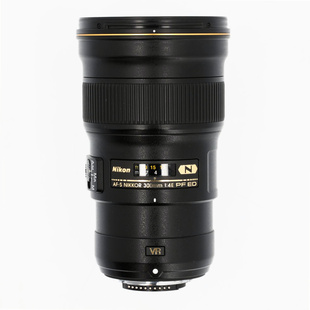 AF-S 300mm f/4 PF ED VR (begagnad)