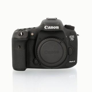 EOS 7D Mark II hus (begagnad)