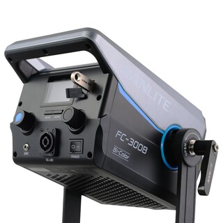 FC-300B Bi-color, videobelysning