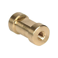 adapter 119, 1/4"- och 3/8"-gänga - tapp för studioljus, medger fäste av studioljus på standardstativ