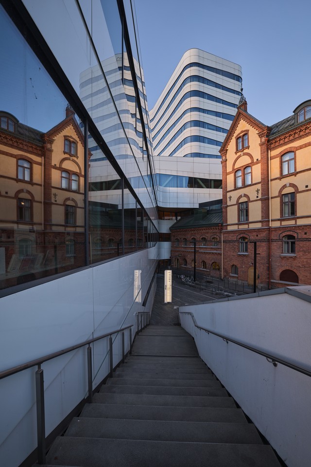 Canon EOS R6 Mark III_21w.jpg