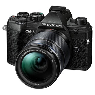 OM-5 kamerahus - Svart + 14-150mm f/4-5,6 II