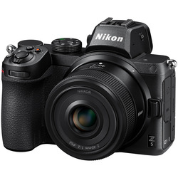 Nikkor Z 40mm f/2 (fullformat)