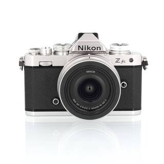 Z fc, kamerahus + Z DX 16-50mm f/3,5-6,3 (begagnad)