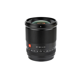 AF 13mm f/1,4 STM ED IF, för Sony (APS-C)