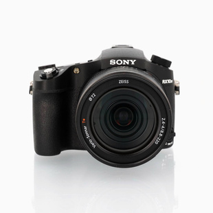 DSC-RX10 IV + extra batteri  (begagnad)