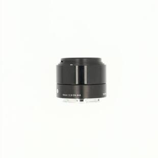 19/2,8 DN Art för Sony E-fattning (APS-C) (begagnad)