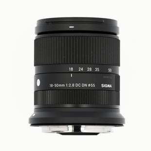 18-50mm f/2,8 DC DN Contemporary till Canon RF-fattning (APS-C) (begagnad)