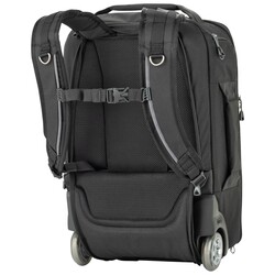 Essentials Convertible Rolling Backpack, Svart
