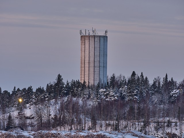 OM System 50-200mm f2.8_10w.jpg