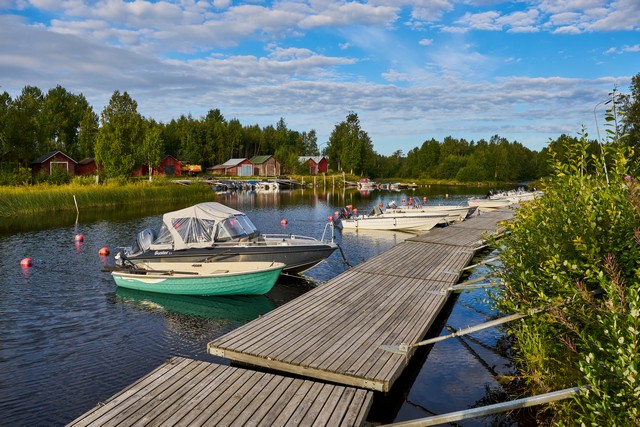 Sigma 17-40mm f1.8_27w.jpg