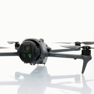 Mavic 4 Pro 512GB Creator Combo (begagnad)