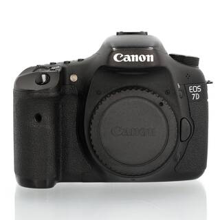 EOS 7D hus (begagnad)