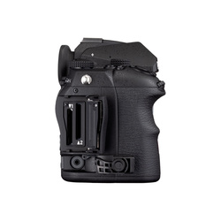 K-3 III hus + batterigrepp D-BG8 + extra batteri D-LI90