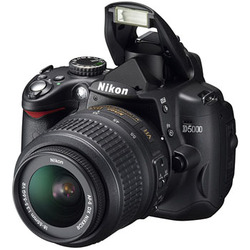 D5000 hus + AF-S VR DX 18-55/3,5-5,6G