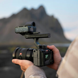 FX30 Cinema Line med XLR-handtag, 4K, APS-C sensor, E-fattning 