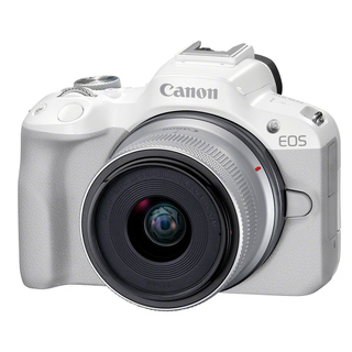 EOS R50 kamerahus - Vit + RF-S 18-45mm f/4,5-6,3 IS STM  