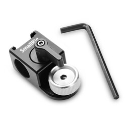 2001 15 mm rod clamp med Arri locating pins
