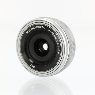 M.Zuiko Digital 14-42mm f/3,5-5,6 EZ ED MSC silver (för Micro 4/3) (begagnad)