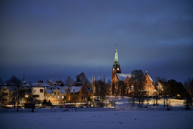 Viltrox 85mm f2 EVO_4w.jpg