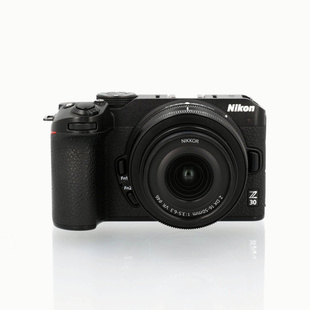 Z30 kamerahus + Z DX 16-50mm f/3,5-6,3 VR (begagnad)