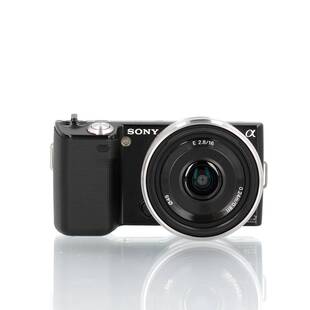 NEX-5 svart + E 16/2,8 Pancake (begagnad)