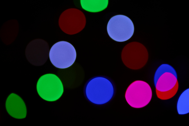 Viltrox 75mm f1.8 EVO_1w.jpg