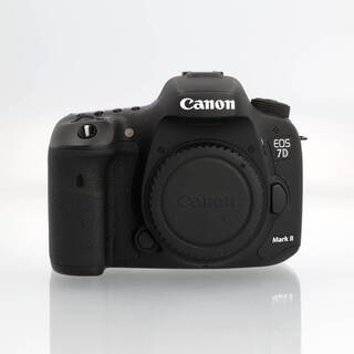 EOS 7D Mark II hus (begagnad)