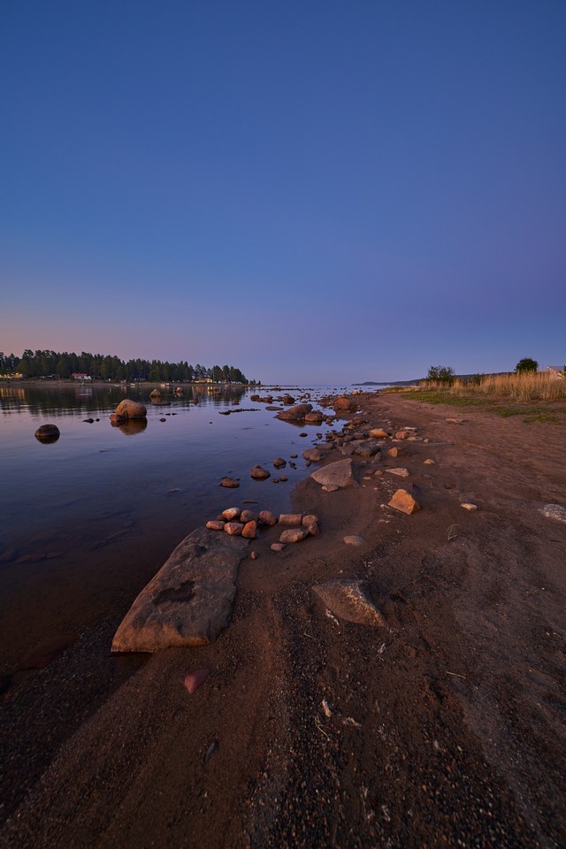 Laowa 12mm f2.8 Lite Zero-D FF_20w.jpg