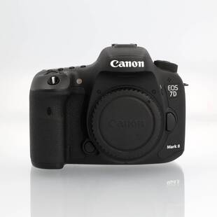 EOS 7D Mark II hus (begagnad)