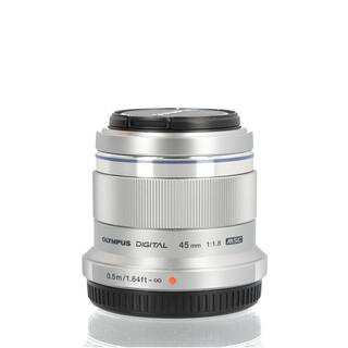 M.Zuiko Digital 45mm f/1,8, silver + motljusskydd (för Micro 4/3) (begagnad)