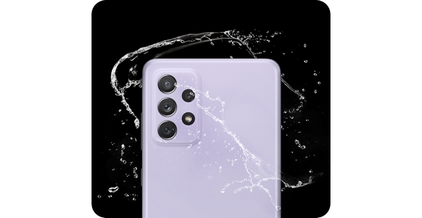 se-feature-now-spill--splash-and-splatter-resistant-399752158.jpg