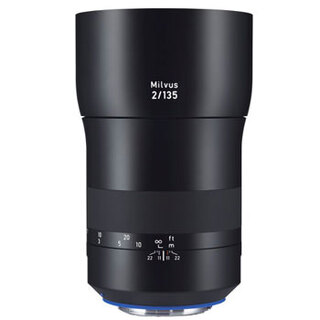 Milvus 135/2,0 för för Nikon F (ZF.2) (begagnad)