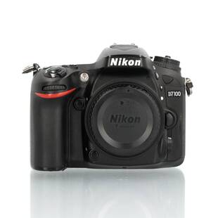 D7100 hus (begagnad)