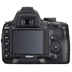 D5000 hus + AF-S VR DX 18-55/3,5-5,6G