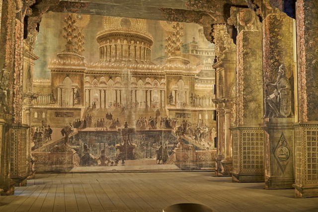 Sony FE 55mm f1.8_5w.jpg