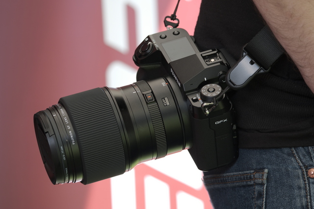 Fujifilm X-H2s_3w.jpg