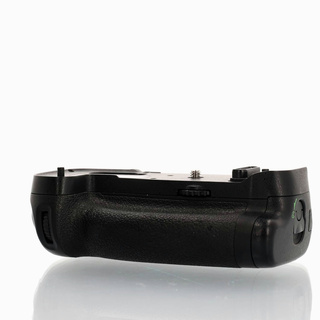 MB-D17 Batterigrepp till Nikon D500 (begagnad)