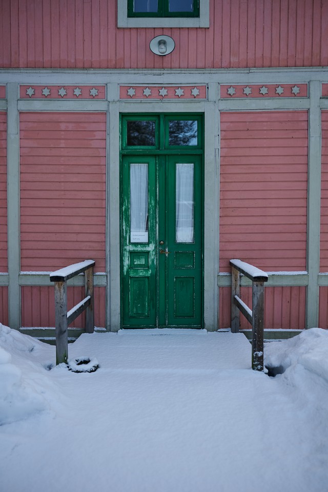 Nikon Z 35mm f1.2_27w.jpg