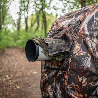 Camouflagetält/gömsle för 2 personer inkl. stolar