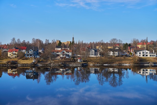 Tamron 35-100mm f2.8_17w.jpg